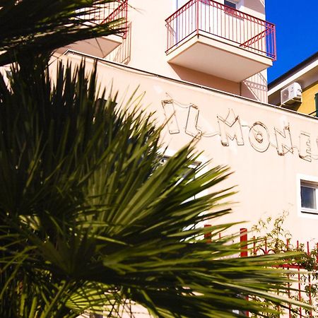 Residence Il Monello Loano Exterior foto